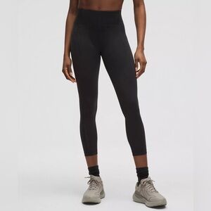 Lululemon Swift speed HR crop 21” (new!)